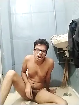 Snapshot of sexybobby13 chatting on November 2025 09:09:01 AM sexybobby13 online show from November 2025 09:09:01 AM