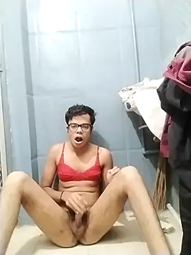 Snapshot of sexybobby13 chatting on November 2025 09:42:02 AM sexybobby13 online show from November 2025 09:42:02 AM