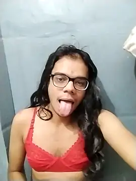 Snapshot of sexybobby13 chatting on November 2025 09:01:01 AM sexybobby13 online show from November 2025 09:01:01 AM