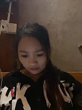 Snapshot of Liu30 chatting on December 2025 12:11:02 PM Liu30 online show from December 2025 12:11:02 PM