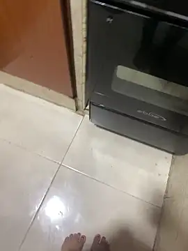 miluwatson online show from November 2025 11:37:02 PM