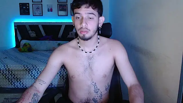 Snapshot of Sebasxxl12 chatting on February 2026 07:06:01 PM Sebasxxl12 online show from February 2026 07:06:01 PM