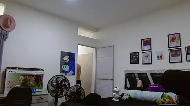 Snapshot of Sebasxxl12 chatting on February 2026 05:28:01 PM Sebasxxl12 online show from February 2026 05:28:01 PM