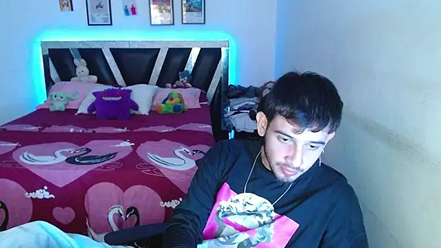 Snapshot of Sebasxxl12 chatting on February 2026 10:31:01 PM Sebasxxl12 online show from February 2026 10:31:01 PM