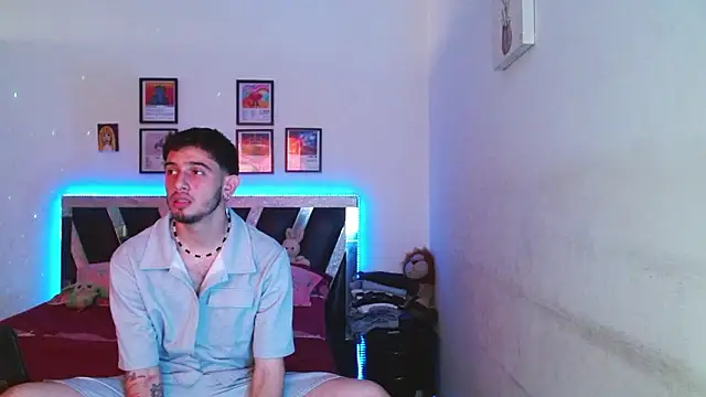 Snapshot of Sebasxxl12 chatting on March 2026 07:54:01 PM Sebasxxl12 online show from March 2026 07:54:01 PM