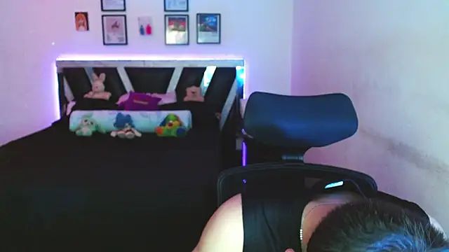 Sebasxxl12 online show from March 2026 09:10:02 PM