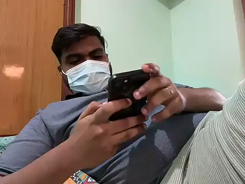 Snapshot of Romeo_Sam2 chatting on September 2025 08:19:01 AM Romeo Sam2 online show from September 2025 08:19:01 AM