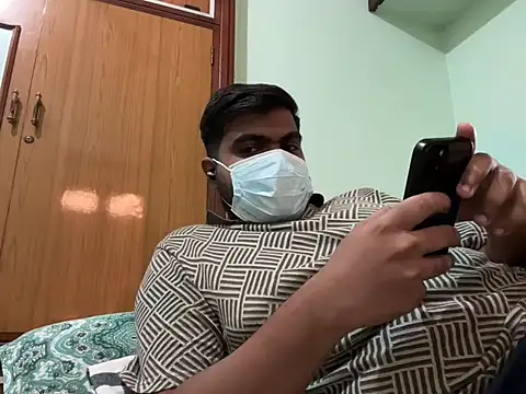 Snapshot of Romeo_Sam2 chatting on September 2025 07:02:01 AM Romeo Sam2 online show from September 2025 07:02:01 AM