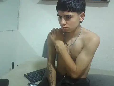 Anthony riverss online show from November 2025 11:39:02 PM