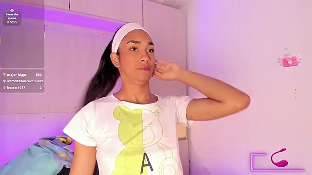 Snapshot of AnahiCollins chatting on November 2025 11:33:02 AM AnahiCollins online show from November 2025 11:33:02 AM