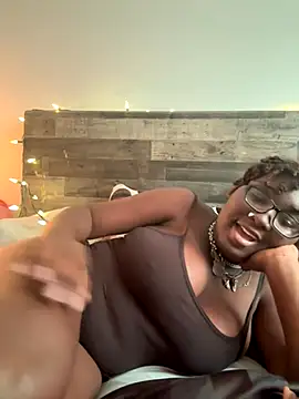 St4G1rL online show from October 2025 07:23:02 PM