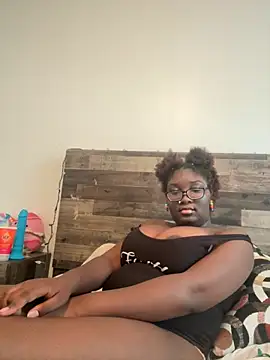 St4G1rL online show from October 2025 07:23:01 PM