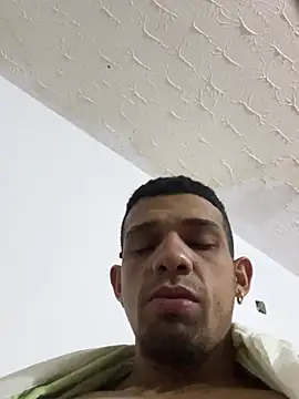 Snapshot of Valentino-elTuyo chatting on June 2026 09:12:01 AM Valentino-elTuyo online show from June 2026 09:12:01 AM