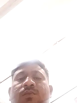 Snapshot of SlipperyRebound0 chatting on November 2025 05:14:01 PM SlipperyRebound0 online show from November 2025 05:14:01 PM