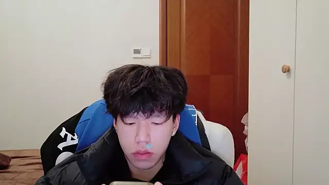 hangzi-0011 online show from November 2025 10:52:02 AM