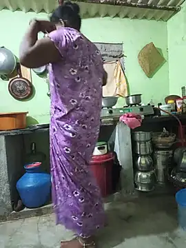 Snapshot of Tamilselviroja- chatting on July 2026 02:32:01 PM Tamilselviroja- online show from July 2026 02:32:01 PM