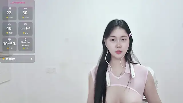 wanwan6377 online show from October 2025 01:44:01 PM