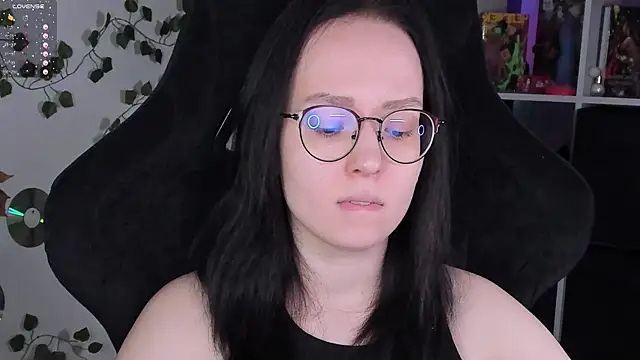 power robynn online show from October 2025 04:40:02 PM