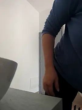 sexyguenda online show from March 2026 09:56:02 AM