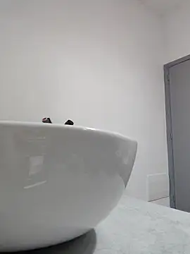 sexyguenda online show from March 2026 03:56:01 PM