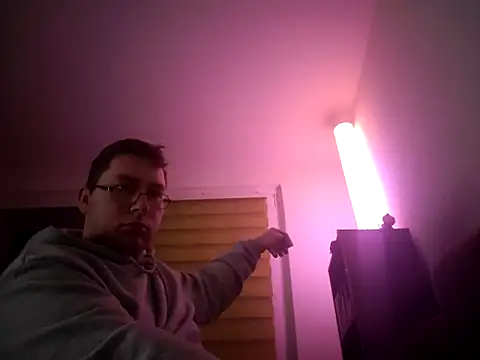 Snapshot of stivi2526 chatting on November 2025 08:09:01 PM stivi2526 online show from November 2025 08:09:01 PM