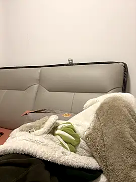 JdhdSjdj online show from November 2025 03:01:02 AM