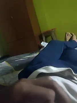 Snapshot of Hhhggghrrr3219 chatting on September 2025 01:05:02 PM Hhhggghrrr3219 online show from September 2025 01:05:02 PM