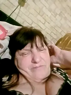 Snapshot of Apeesynka55211 chatting on January 2026 08:10:02 PM Apeesynka55211 online show from January 2026 08:10:02 PM