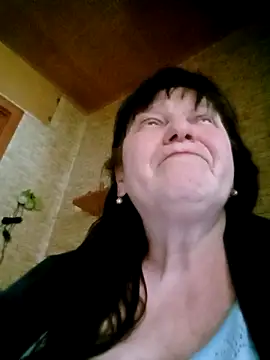 Snapshot of Apeesynka55211 chatting on February 2026 01:03:02 PM Apeesynka55211 online show from February 2026 01:03:02 PM