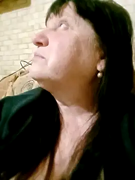 Snapshot of Apeesynka55211 chatting on February 2026 06:53:01 PM Apeesynka55211 online show from February 2026 06:53:01 PM