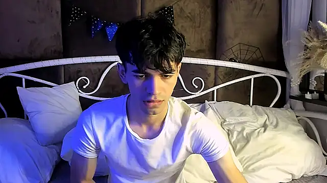 Snapshot of JaremyHarris chatting on November 2025 09:05:02 PM JaremyHarris online show from November 2025 09:05:02 PM