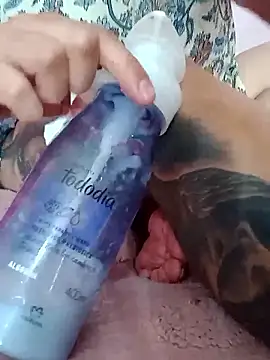 Snapshot of PutaAma420 chatting on November 2025 06:40:01 PM PutaAma420 online show from November 2025 06:40:01 PM