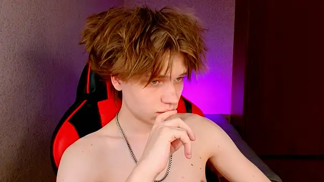 Snapshot of jeffreyue chatting on October 2025 01:18:01 PM jeffreyue online show from October 2025 01:18:01 PM