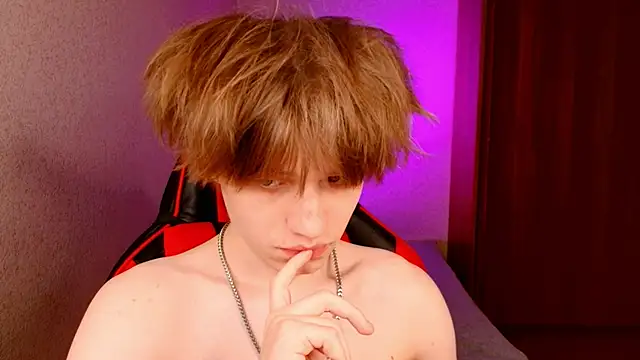 Snapshot of jeffreyue chatting on October 2025 05:44:02 PM jeffreyue online show from October 2025 05:44:02 PM