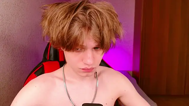 Snapshot of jeffreyue chatting on October 2025 04:53:02 PM jeffreyue online show from October 2025 04:53:02 PM