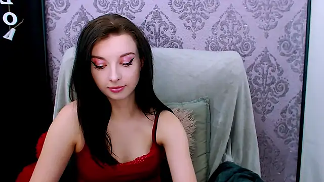 DominantLuna online show from March 2026 08:37:01 PM