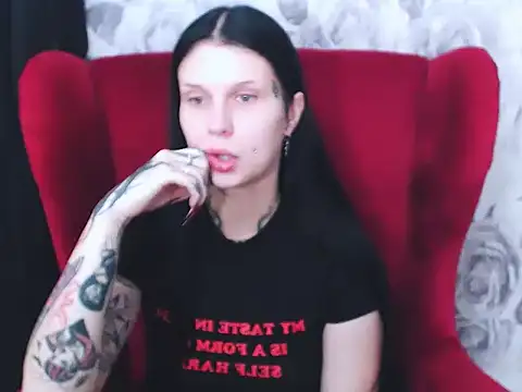 VenomDoll online show from October 2025 07:12:01 PM