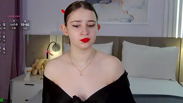 Snapshot of AnnaNoir chatting on December 2025 01:48:02 AM AnnaNoir online show from December 2025 01:48:02 AM