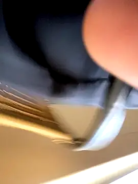 Snapshot of Sirah1 chatting on October 2025 12:04:02 PM Sirah1 online show from October 2025 12:04:02 PM