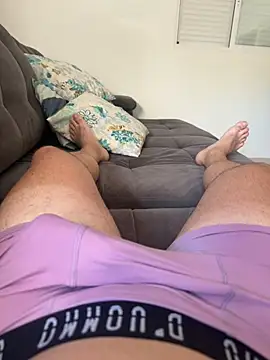 luizrgg online show from March 2026 06:03:01 PM