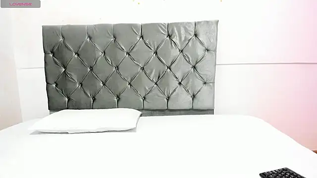 Snapshot of lapitti chatting on October 2025 01:56:02 PM lapitti online show from October 2025 01:56:02 PM