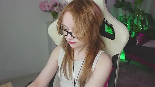 Staymonica online show from February 2026 12:52:02 PM