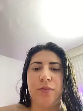 Snapshot of saraaa__ chatting on October 2025 03:21:02 AM saraaa   online show from October 2025 03:21:02 AM