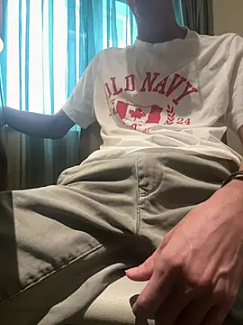 HenryLee1983-cums online show from May 2026 08:45:01 AM