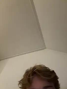 lekkerepik1111 online show from November 2025 04:35:01 PM