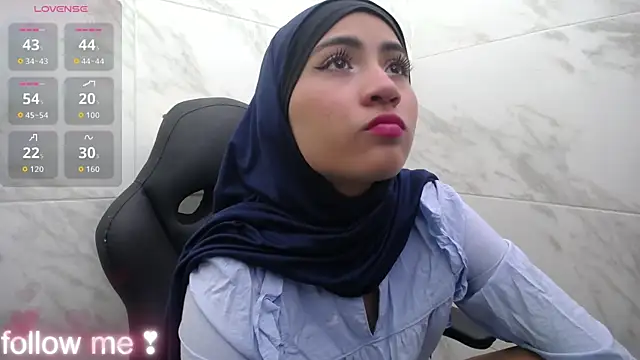 Neesha   online show from November 2025 11:44:01 AM