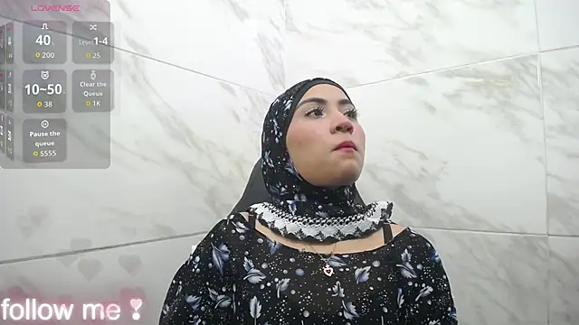 Neesha   online show from December 2025 12:14:02 PM