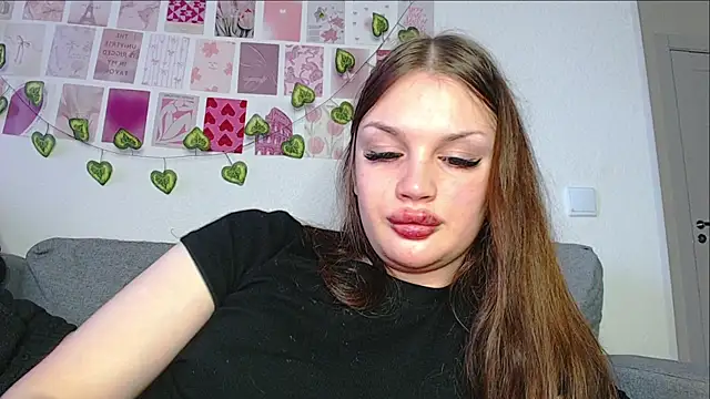 sashadeliii online show from October 2025 12:12:02 PM