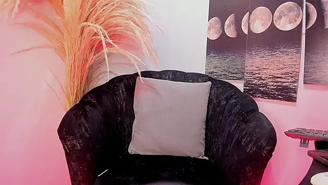 cloemorningstar online show from October 2025 08:37:01 AM