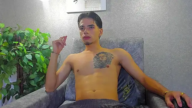 Axelwiliams online show from November 2025 04:54:02 AM